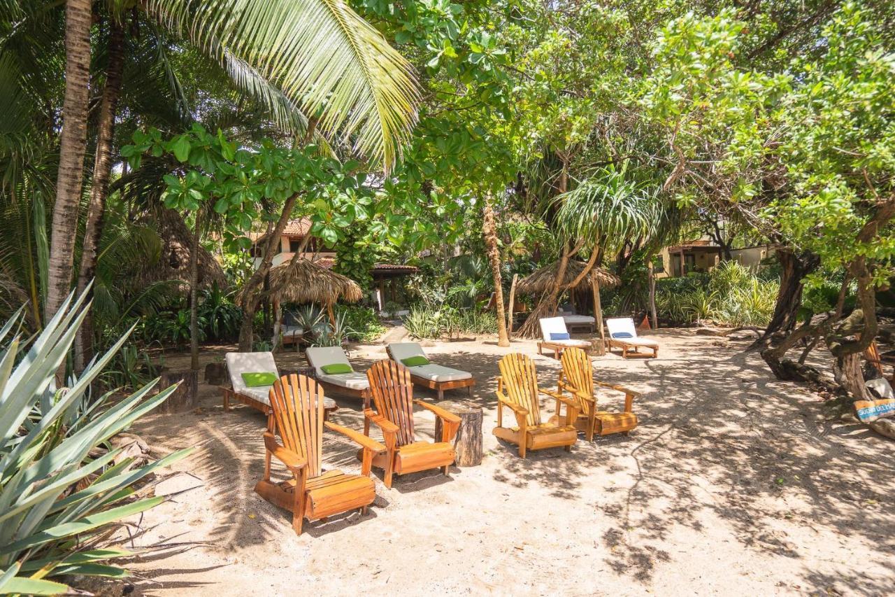 Sueno Del Mar Beachfront Hotel Tamarindo Exterior foto